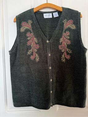 Vintage Velvet East West Dark Green Embroidered Button-Front Sweater Vest Sz XL